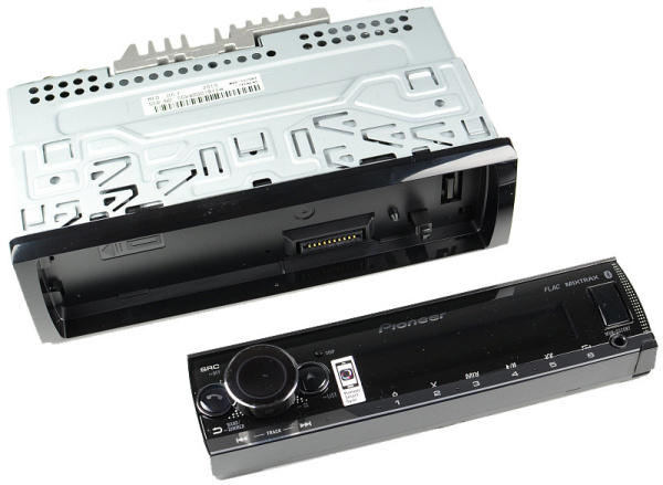 Pioneer MVH-S520BT